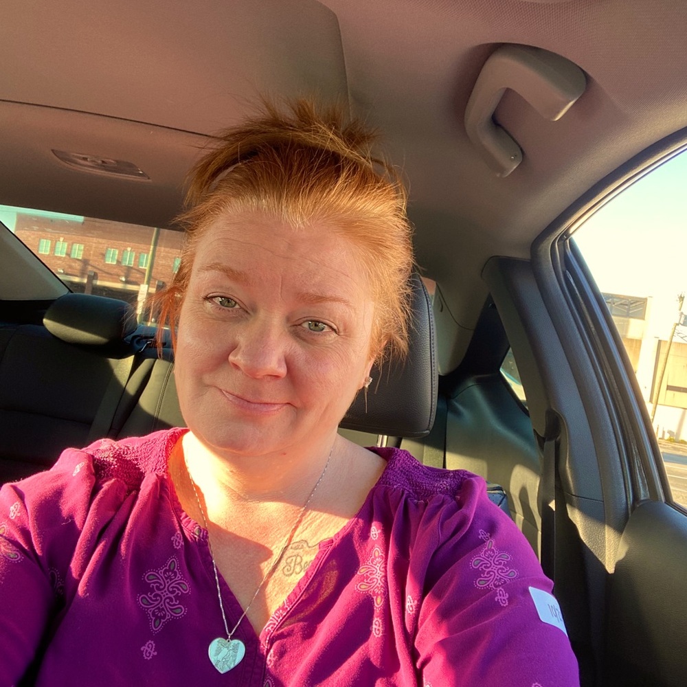 Meet your Posher, Tiffany